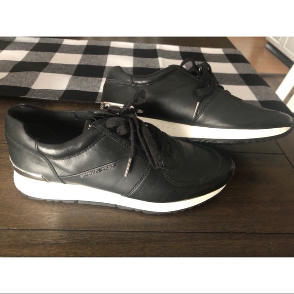 Michael Kors Women's Allie Wrap Trainer Logo Sneakers - Picture 4 of 6